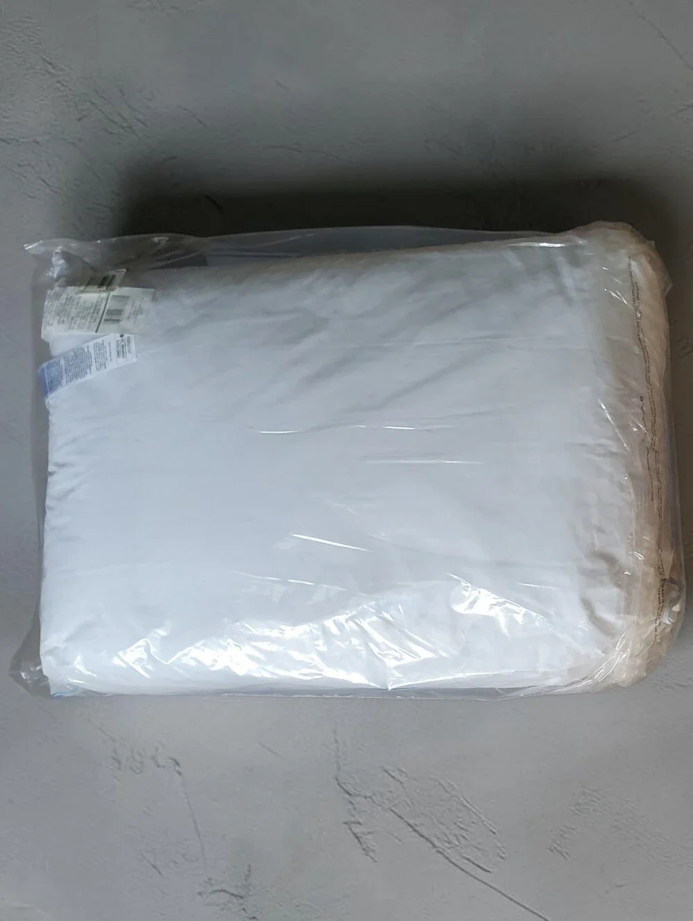 New Nestwell Cool & Comfortable Medium Support White Pillow - Pack of 2